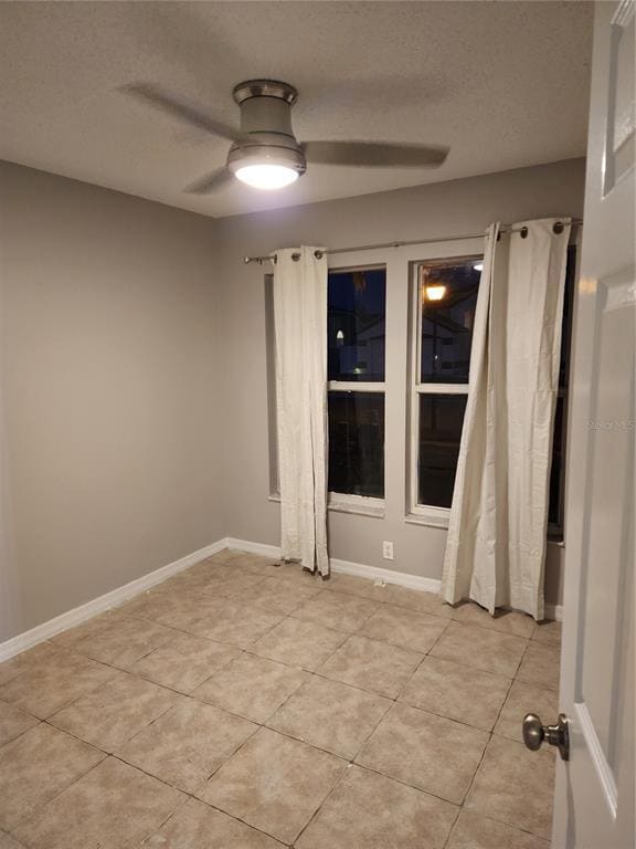 Building Photo - 2883 Picadilly Cir
