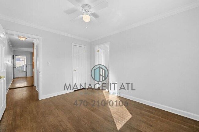 Building Photo - Beautifully renovated 3 bedroom house in Tucker, GA!