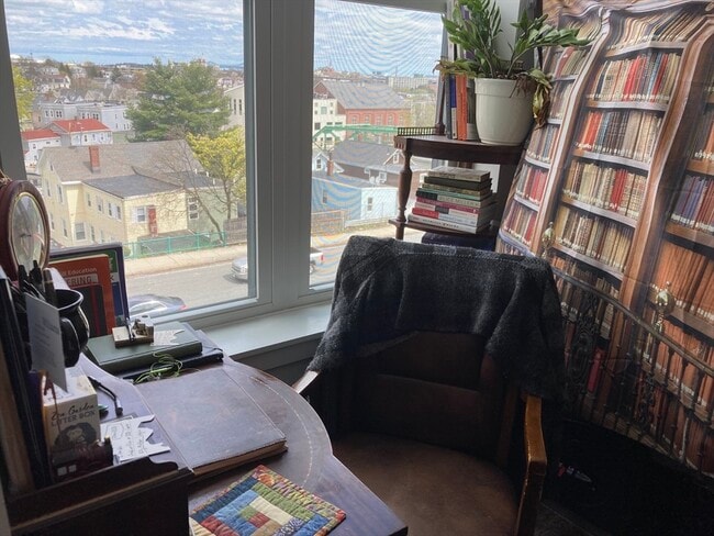 Building Photo - 434 McGrath Hwy