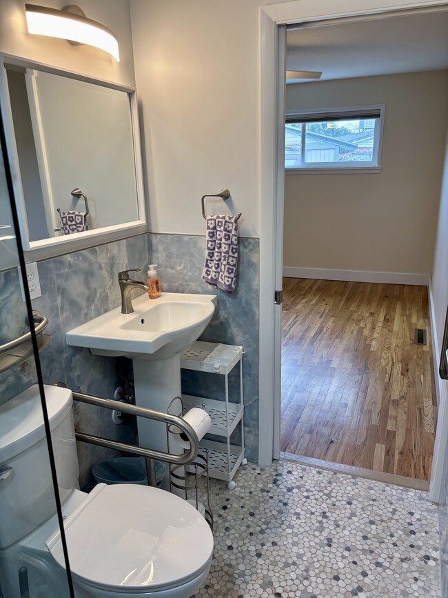 Building Photo - 1146 Taffeta Dr