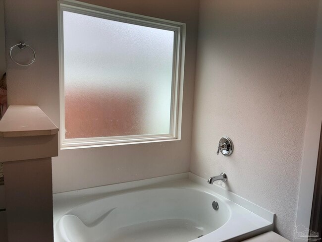Building Photo - 1458 Ballyhoo Dr