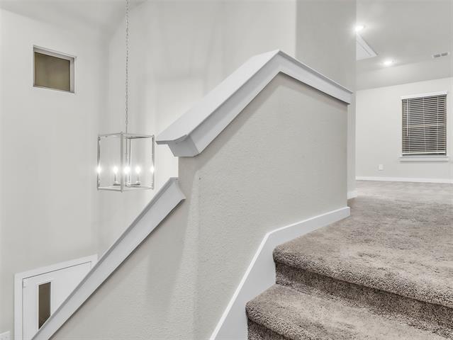 Building Photo - 2214 Spring Side Dr