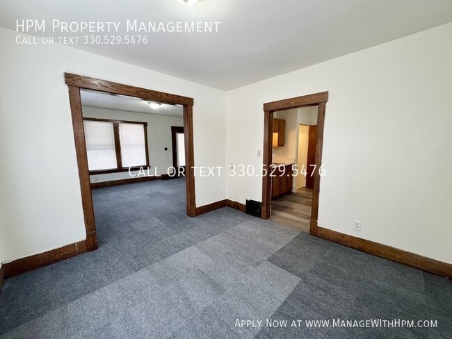 Building Photo - 1722 Harrisburg Rd NE