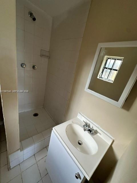 Building Photo - 6321 NW 20th Ave