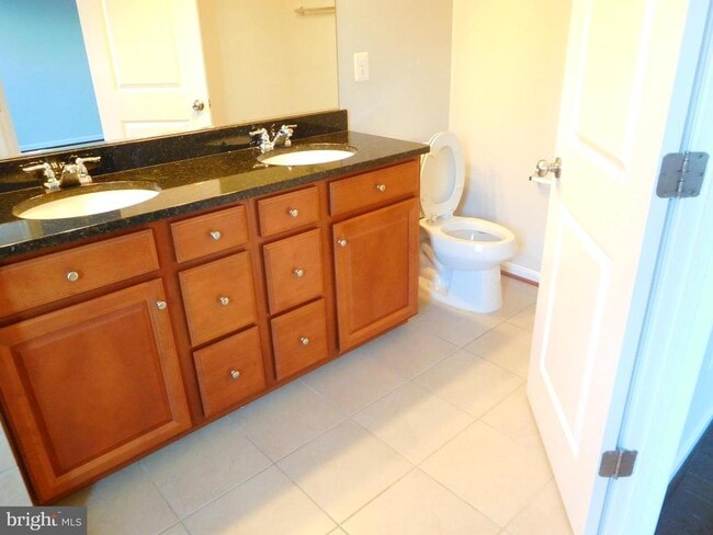 Building Photo - 9828 Smithview Pl