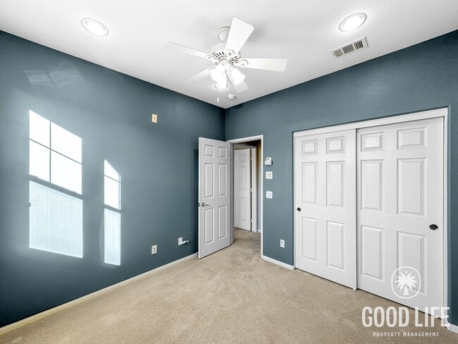 Building Photo - Elegant 3BR Residence in Exclusive Gated Community w/ AC & Garage!