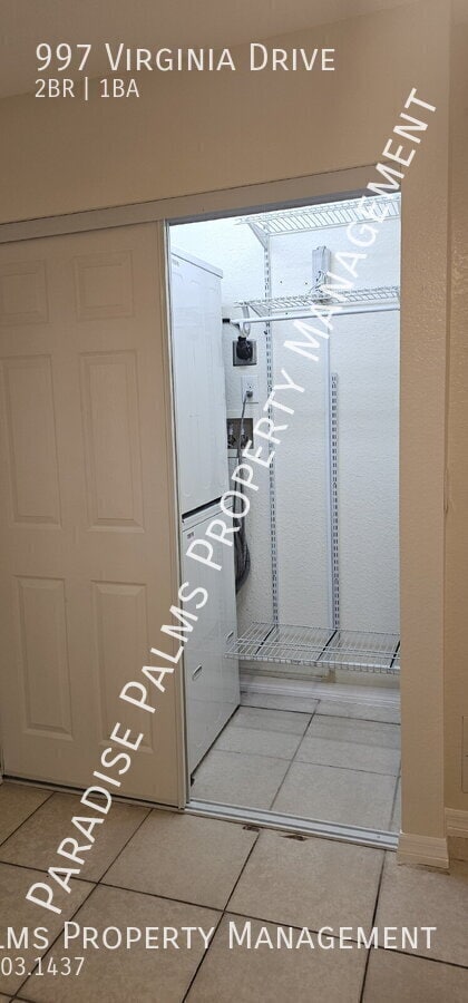 Building Photo - 997 Virginia Dr
