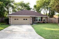 Building Photo - 1106 Lockridge