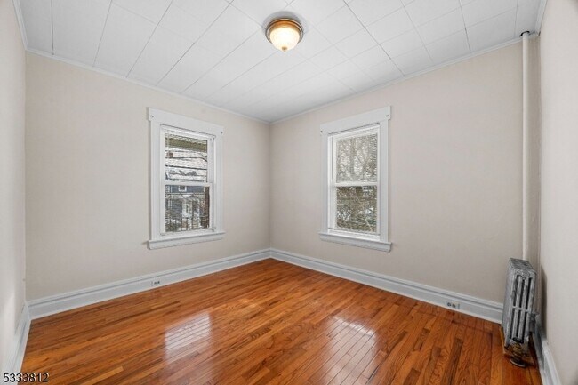 Building Photo - 287 Hornblower Ave