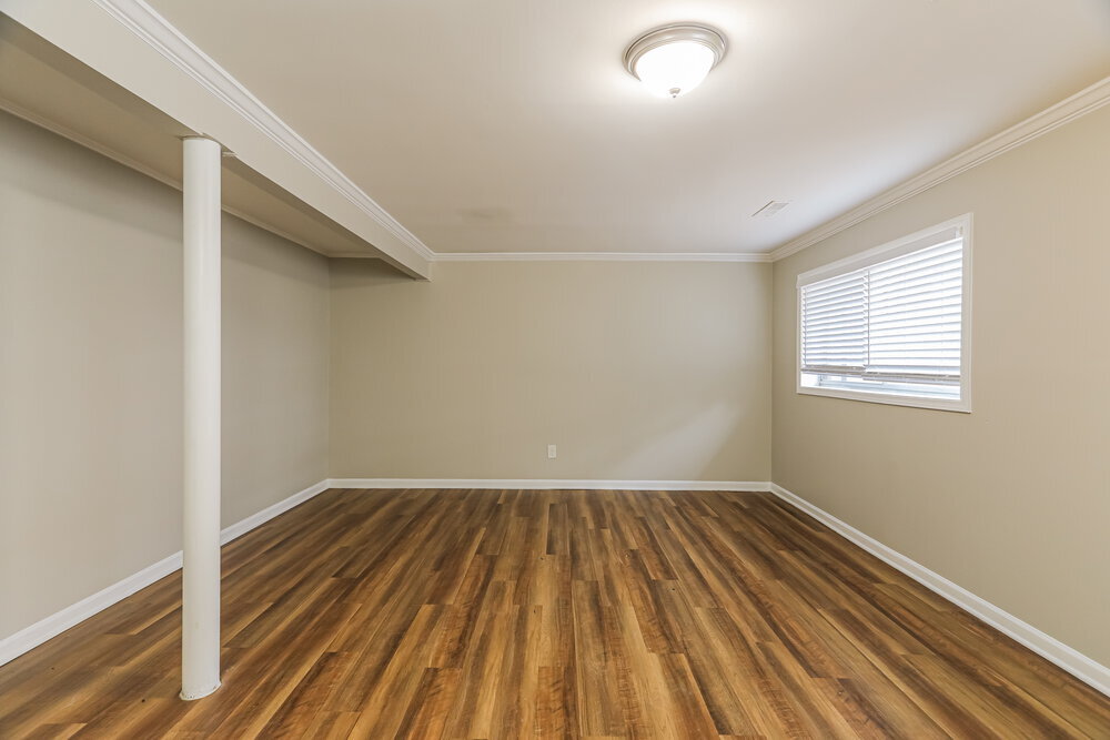 Building Photo - 1217 Turf Dr