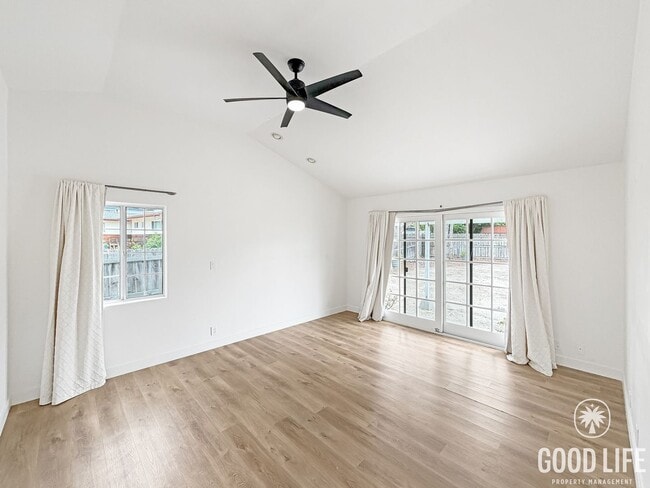Building Photo - Bright 3BD/2BA Single-Family Home in La Mesa with Large Yard, In-Unit Laundry & Spacious Garage
