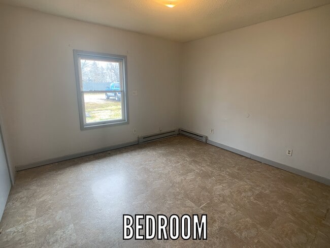 Building Photo - 21 Indiana St