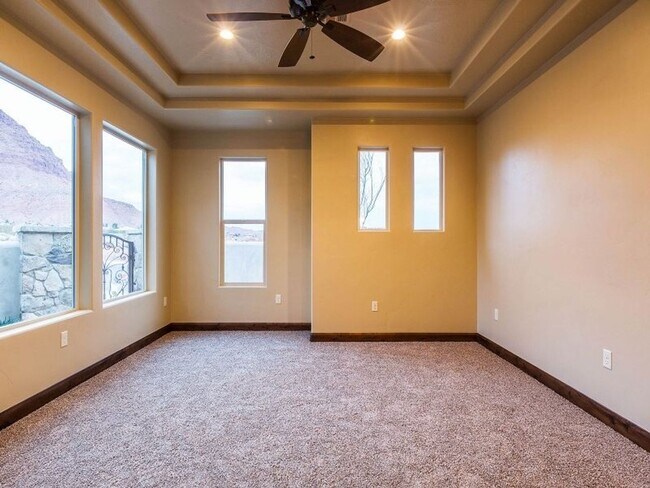 Building Photo - Tenaya Sands Dream Home.