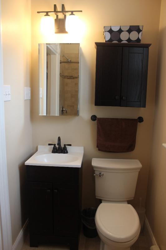 Building Photo - 72 Leicester St