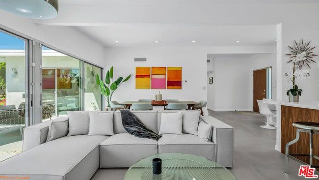 Building Photo - 2287 E Hildy Ln