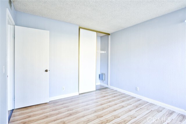 Building Photo - 3 Carriage Way