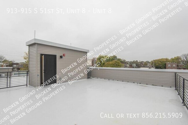 Building Photo - 913-915 S 51st St, Unit 8-Unit 8