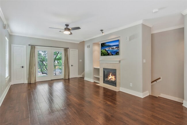 Building Photo - 1207 Nagle St