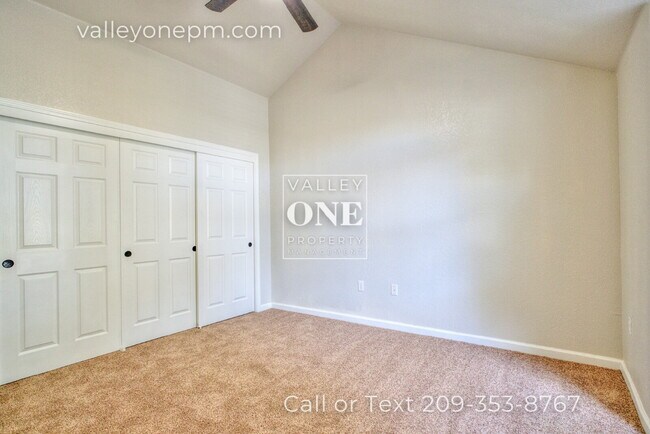Building Photo - Rare vacancy opportunity in Turlock's fine...