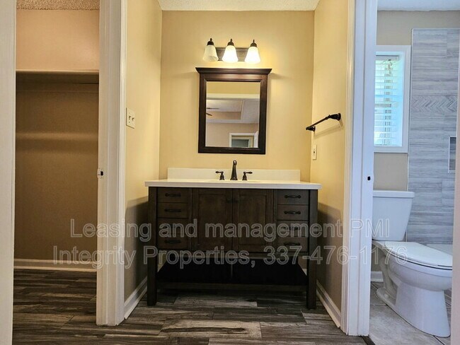 Building Photo - 7441 Quorum Dr