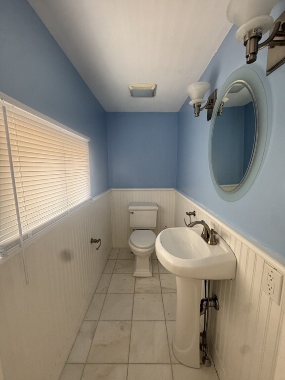 Building Photo - 639 Quincy Shore Dr