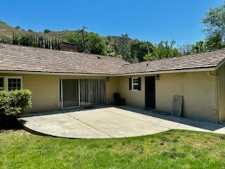 Building Photo - 3751 Stone Canyon Ave