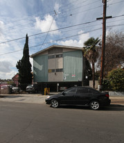 Building Photo - 1121-1125 N Westmoreland Ave