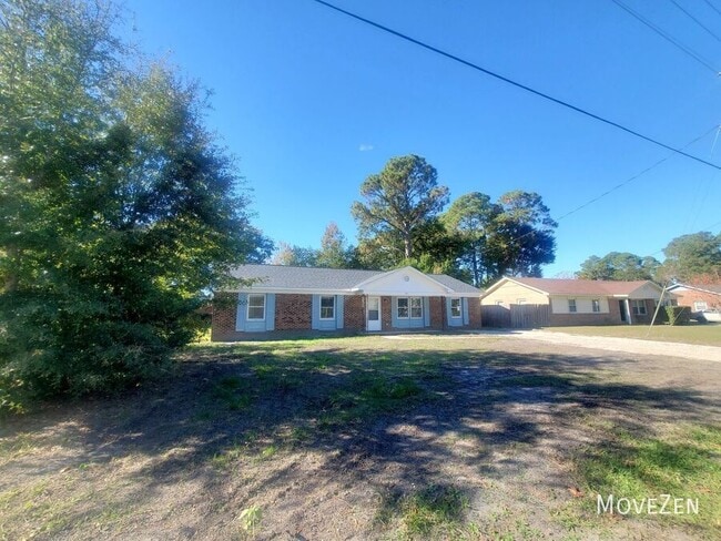 Building Photo - 501 Harris Rd