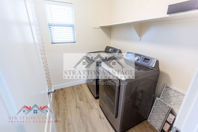 Building Photo - 23658 S 210th Pl