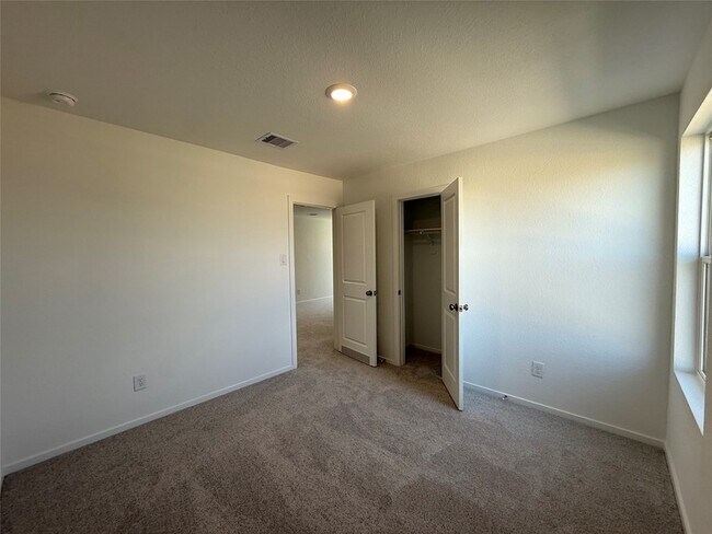Building Photo - 29003 Rustic Windmill Wy