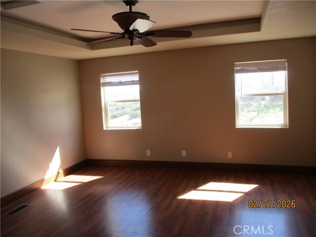 Building Photo - 34135 Cameron Dr