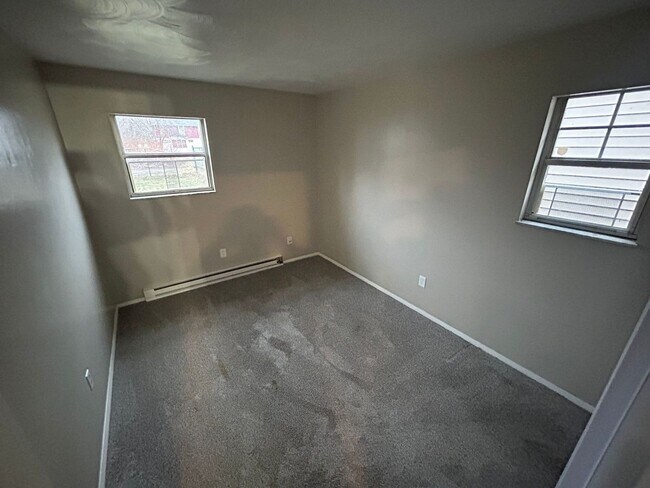 Building Photo - 1618 Milburn Ave