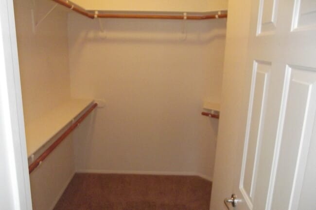 Building Photo - Henderson Pool Home