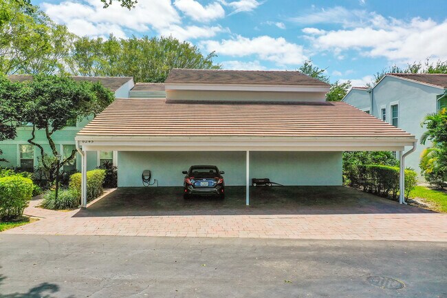 Building Photo - 6245 Old Court Rd