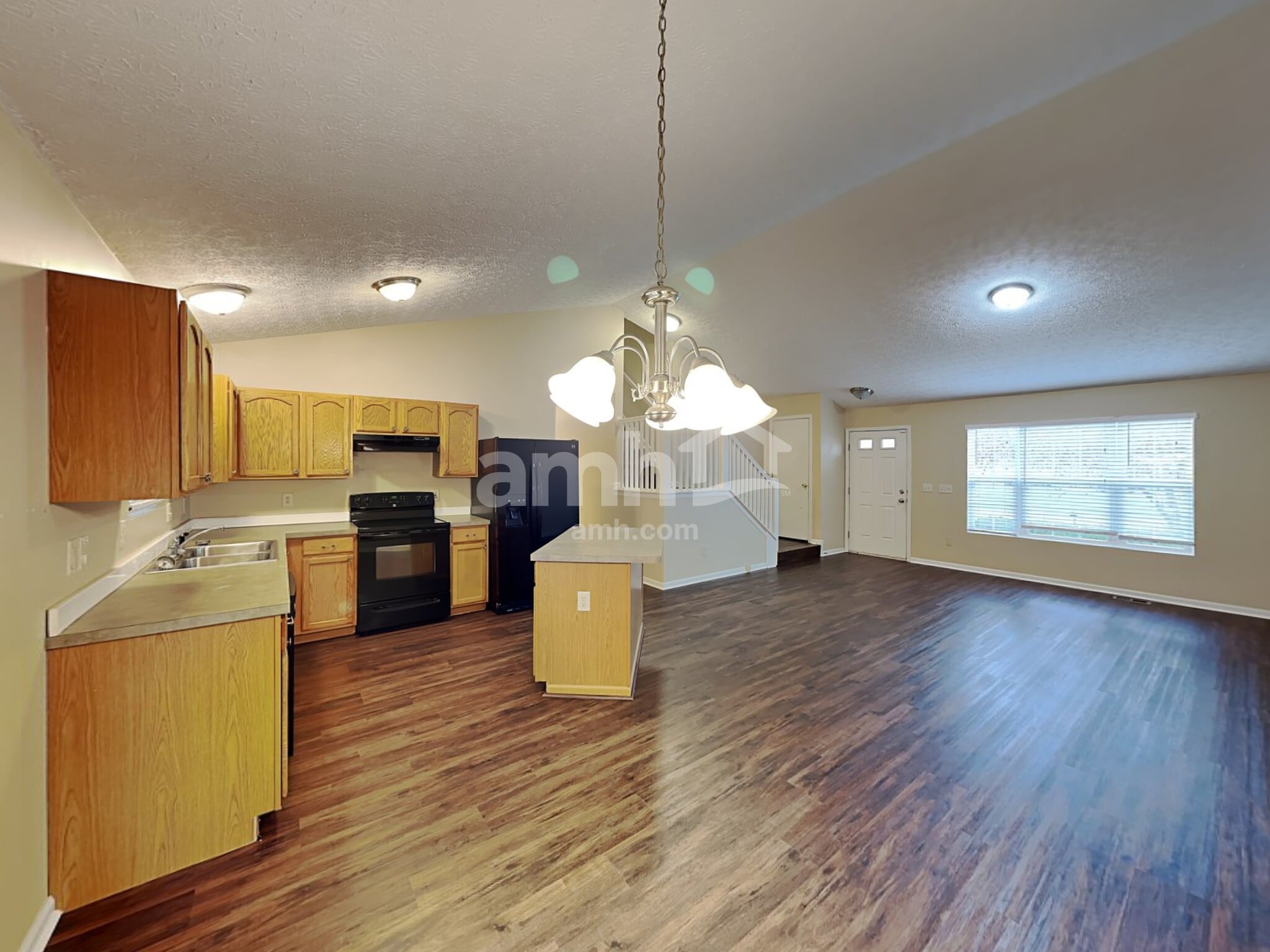 Building Photo - 7901 Chapel Stone Rd