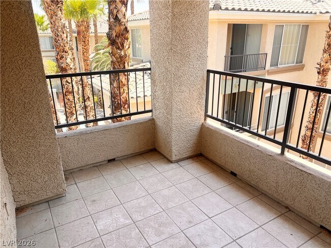 Building Photo - 7135 S Durango Dr