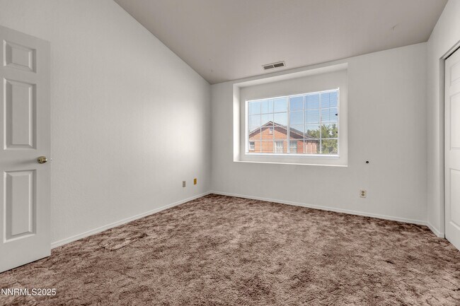 Building Photo - 2650 Plumas St