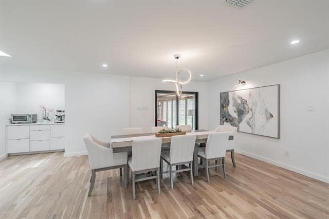 Building Photo - 3641 Timberview Rd