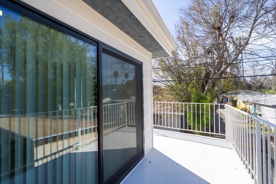 Building Photo - 123 S Roosevelt Ave