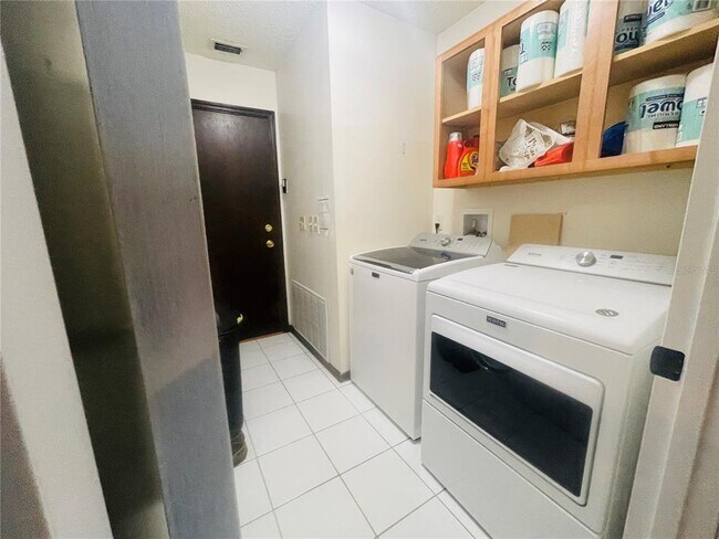 Building Photo - 5328 Rockbourne Ct