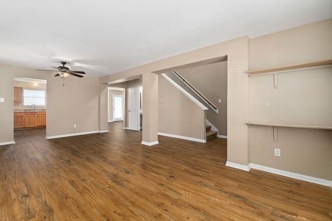 Building Photo - 16126 Taloncrest Dr