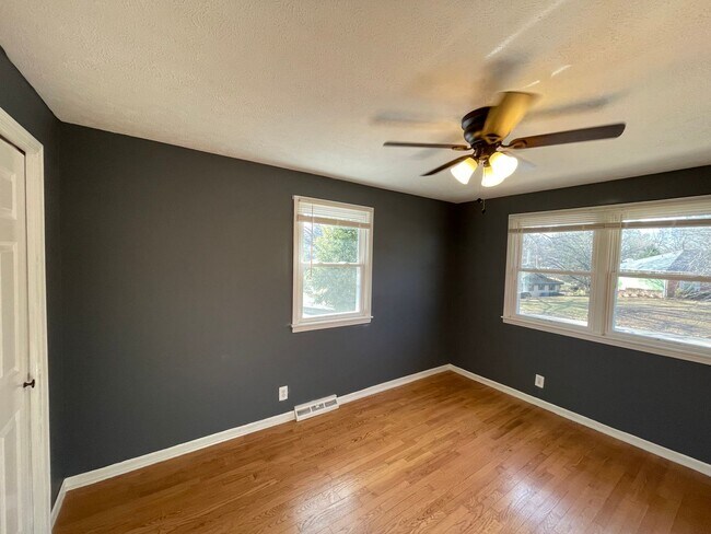 Building Photo - What a Beautiful home at 2500sq ft!  A cha...