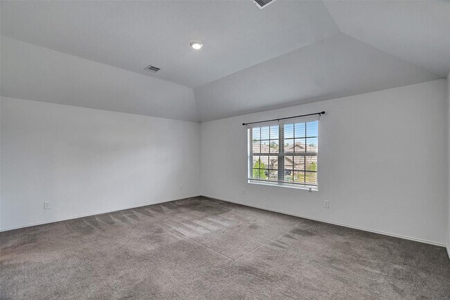 Building Photo - 1518 Carmona Ct