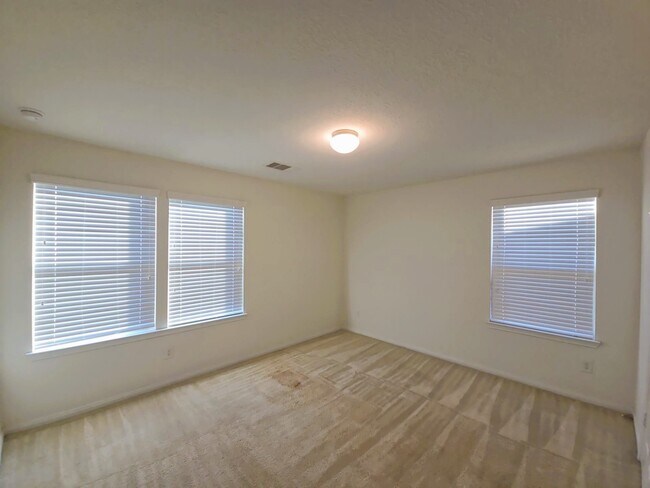 Building Photo - 16626 Cliff Vale Ct