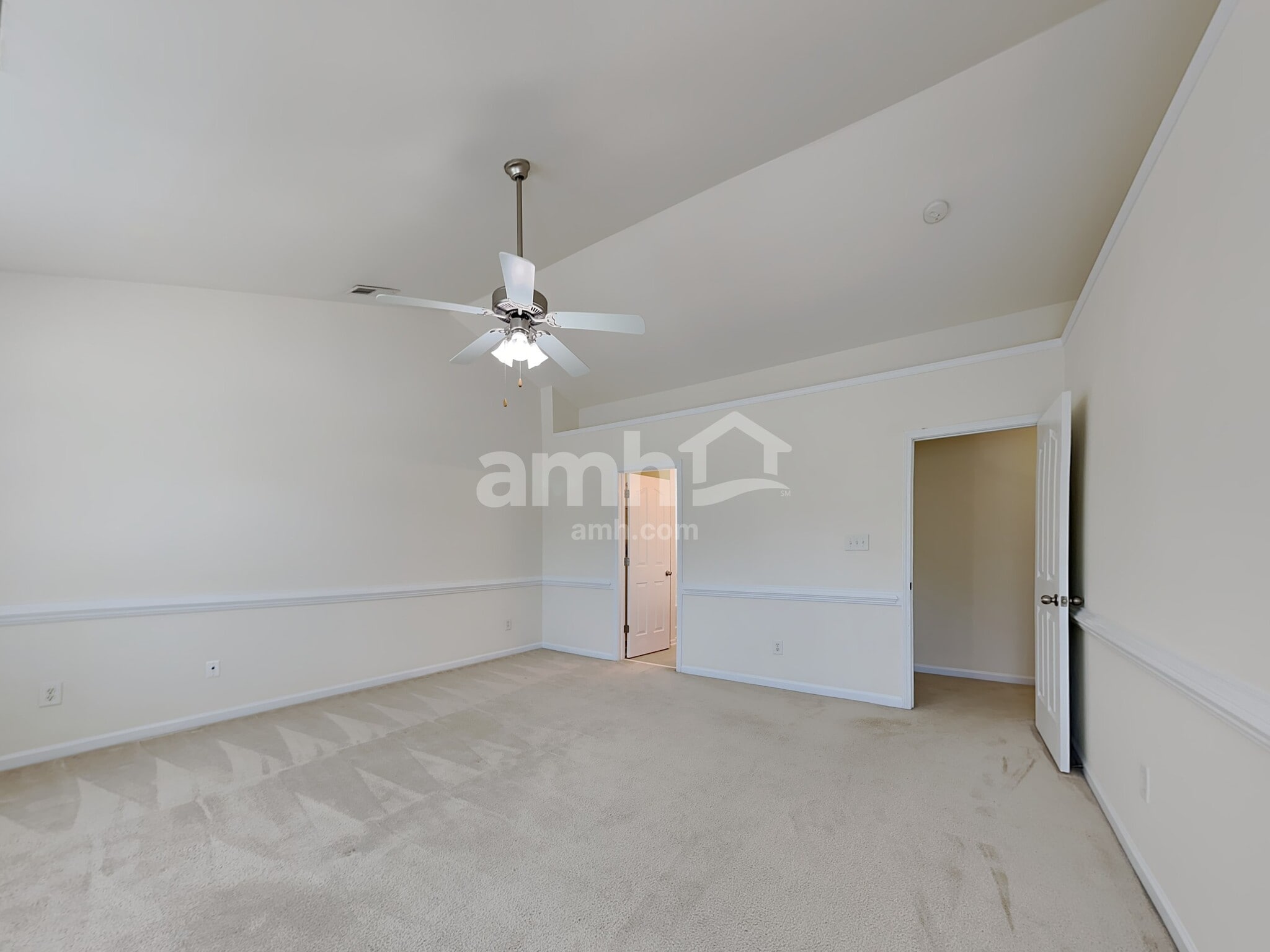 Building Photo - 3457 Lilliefield Ln