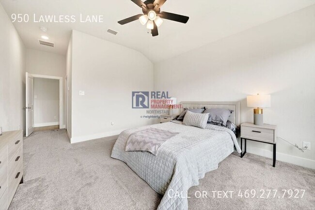 Building Photo - 950 Lawless Ln