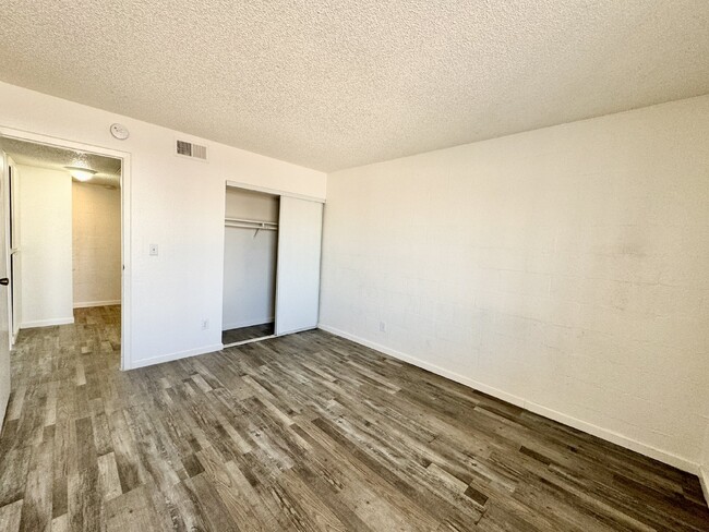 Building Photo - Spacious 2-Bed, 2-Bath Townhome for Rent w...