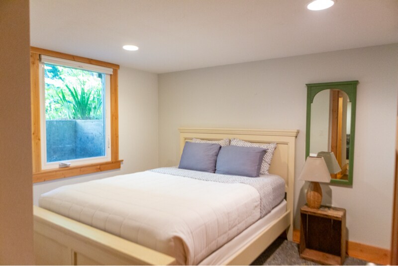 Building Photo - 1002 Jessup Rd