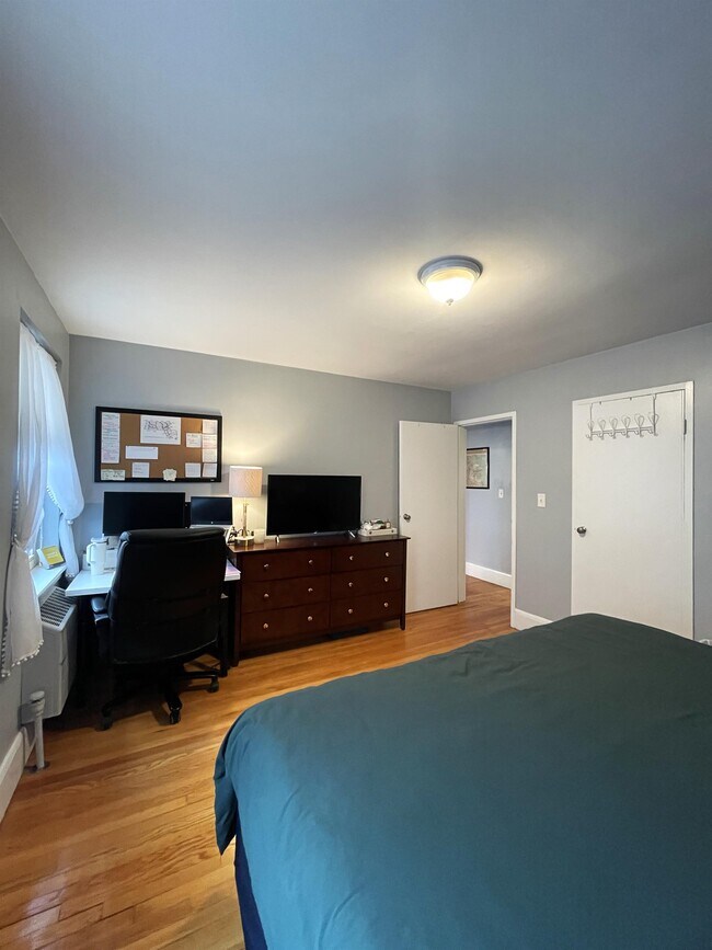 Building Photo - 4 O'Leary Way