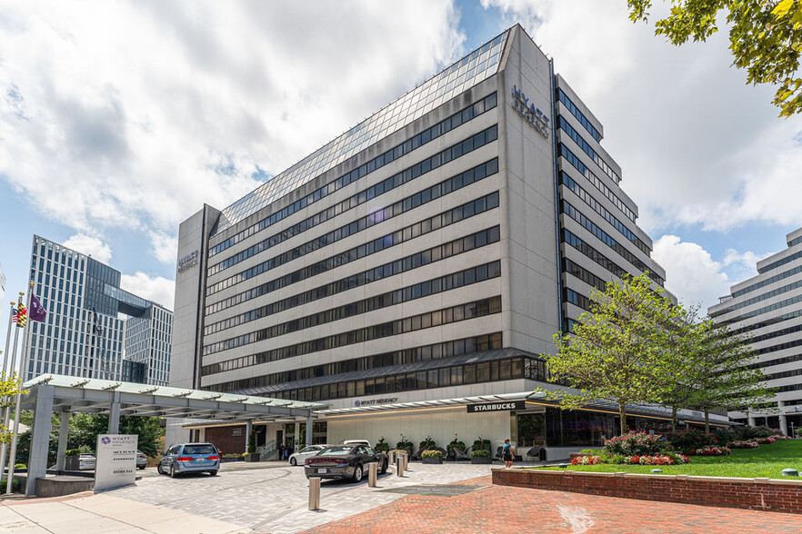 Hyatt Regemcy Hotel nearby! - 4242 East West Hwy